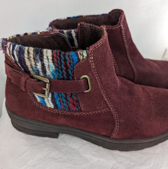 Earth Origins Tate Merlot Suede Ankle Boots women's size 8 - Picture 2 of 5